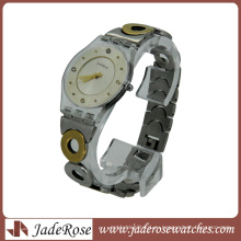 Прозрачный пластиковый корпус металлический ремешок кварцевые женские часы